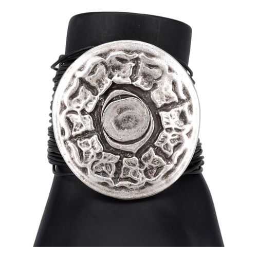 Браслет бижутерный OTOKODESIGN 54031 серебристый в Black Star Wear